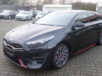 gebraucht Kia ProCeed 0.1 GT Automatik 280 KM