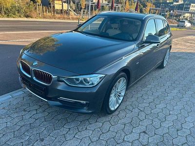 Braun Gebraucht 2013 BMW 320 Luxury Line Kombi | 6.590 € (Etwas zu teuer)