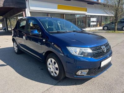 Usata Dacia Sandero Lauréate 73 CV (53 kW) 2018 Blu Berlina
