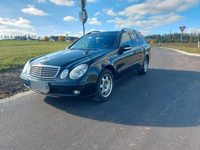 Mercedes E320