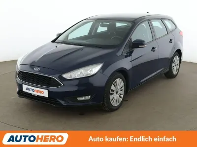 Gebraucht Ford Focus Trend 125 PS (91 kW) 2016 Blau Kombi