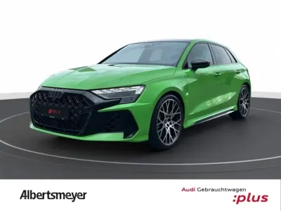 Gebraucht Audi RS3 Sportback Ambiente 400 PS (294 kW) 2025 Kyalamigrün Kleinwagen