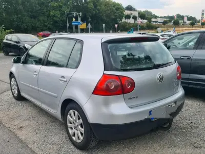 Gebraucht VW Golf V 140 PS (102 kW) 2005 Silber Kleinwagen