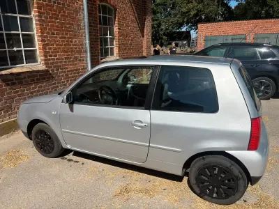 Gebraucht VW Lupo 50 PS (36 kW) 2003 Silber Kleinwagen