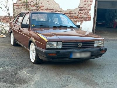 Second-hand VW Santana 136 CP (100 kW) 1987 Maro Berlinǎ