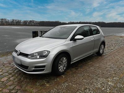 Gebraucht VW Golf VII Comfortline 105 PS (77 kW) 2013 Grau Limousine