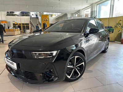 Używany Opel Astra 131 KM (96 kW) 2024 Czarny Sedan/Limuzyna