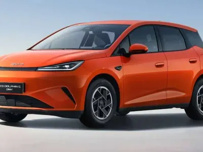 Neu BYD Dolphin Active 128 kW (175 PS) 2026 Orange sunset Kleinwagen