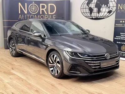 Gebraucht VW Arteon R-line 218 PS (160 kW) 2023 Mangangrau metallic (metallic) Kombi