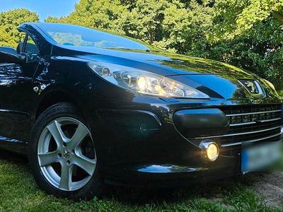 Second-hand Peugeot 307 136 CP (100 kW) 2005 Negru Coupe