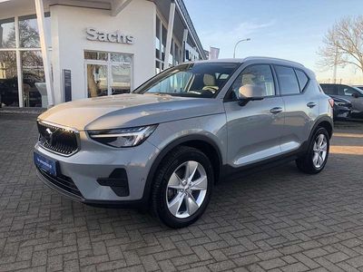 Grau Gebraucht 2025 Volvo XC40 Core SUV | 35.860 € (Fairer Preis)