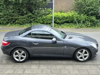 Gebraucht Mercedes SLK200 184 PS (135 kW) 2011 Grau Cabrio