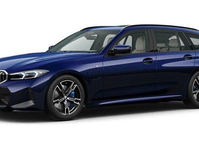 Usata BMW 330e Comfort Edition 292 CV (214 kW) 2025 Blu Station wagon