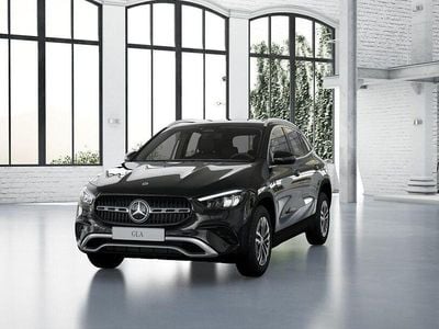 Usata Mercedes GLA200 150 CV (110 kW) 2023 Nero SUV