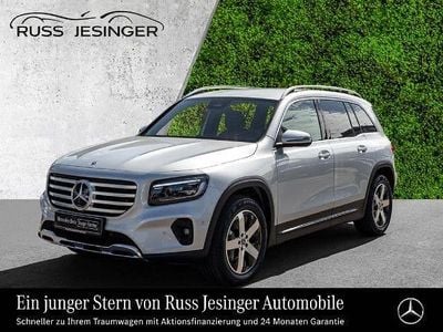 Mercedes GLB220