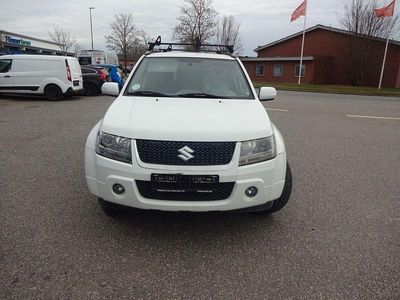 Gebraucht Suzuki Grand Vitara 129 PS (94 kW) 2012 Weiß SUV