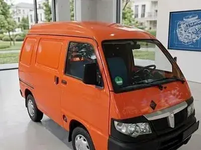 Używany Piaggio Porter 65 KM (47 kW) 2010 Pomarańczowy Minivan