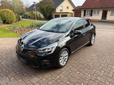 Schwarz Gebraucht 2020 Renault Clio V Experience Limousine | 11.900 € (Fairer Preis)