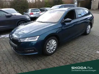 Używany Skoda Octavia Style 150 KM (110 kW) 2021 Niebieski Kombi