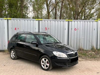 Gebraucht Skoda Fabia 90 PS (66 kW) 2011 Schwarz Kombi