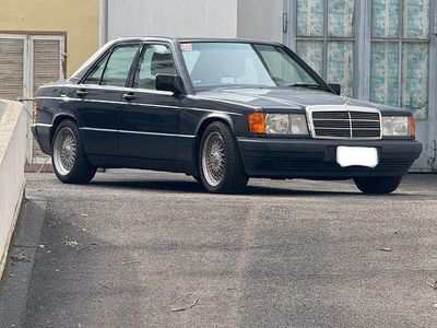 Blau Gebraucht 1990 Mercedes 190 Limousine | 22.500 €