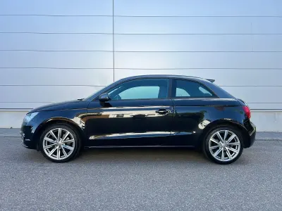 Gebraucht Audi A1 Ambition 122 PS (89 kW) 2013 Schwarz Kleinwagen