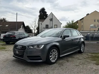 Używany Audi A3 Attraction 110 KM (80 kW) 2014 Szary Sedan/Limuzyna