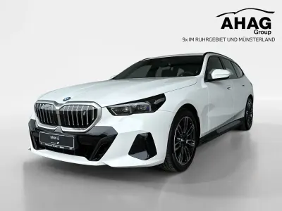 Neu BMW i5 Performance 250 kW (340 PS) 2026 Weiß Kombi