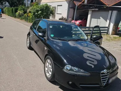 Gebraucht Alfa Romeo 147 Distinctive 120 PS (88 kW) 2006 Schwarz Kleinwagen