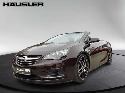 Usata Opel Cascada Innovation 165 CV (121 kW) 2014 Marrone Cabrio