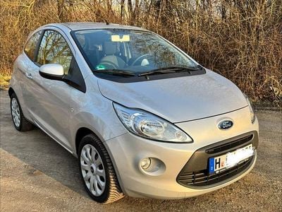 Silber Gebraucht 2009 Ford Ka Kleinwagen | 3.690 € (Fairer Preis)