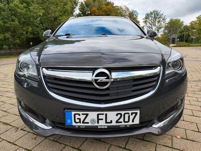 Usata Opel Insignia Country Tourer 194 CV (142 kW) 2015 Grigio Station wagon