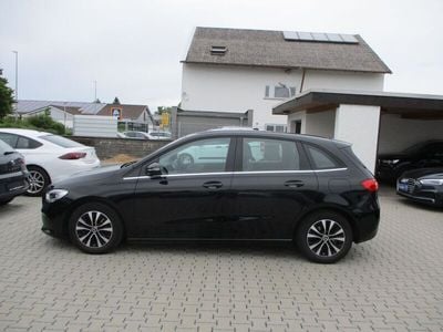 Mercedes B200