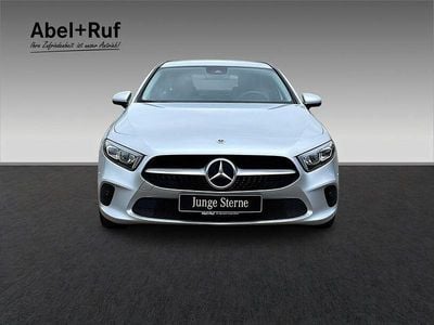 Gebraucht Mercedes A200 Progressive 163 PS (119 kW) 2020 Silber Limousine