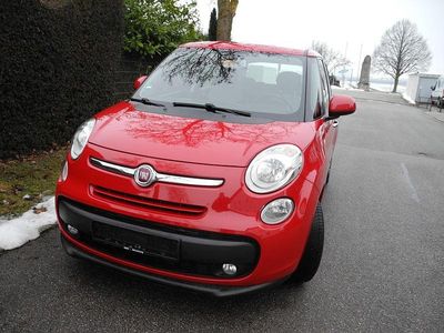 Rot Gebraucht 2015 Fiat 500L Pop Star Van / Kleinbus | 7.500 € (Etwas zu teuer)