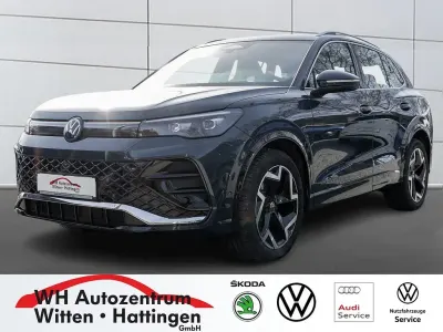 Usata VW Tiguan R-line 150 CV (110 kW) 2025 Blu SUV
