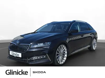 Gebraucht Skoda Superb LAURIN & KLEMENT 272 PS (200 kW) 2019 Blackmagic perleffekt Kombi