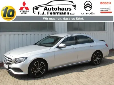 Gebraucht Mercedes E220 194 PS (142 kW) 2016 Silber Limousine