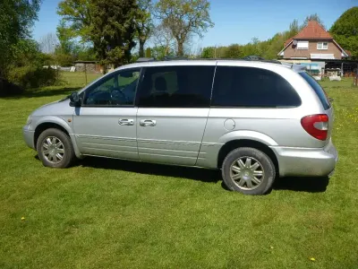 Occasion Chrysler Grand Voyager Limited 174 ch (127 kW) 2005 Argent Monospace