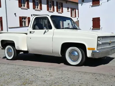 Gebraucht Chevrolet C10 165 PS (121 kW) 1982 Weiß Pickup