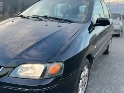 Occasion Mitsubishi Space Star 98 ch (72 kW) 2005 Noir Monospace