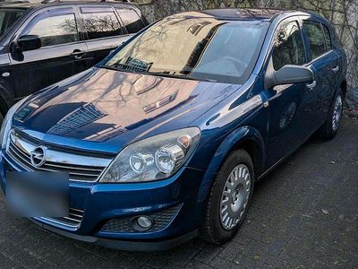 Usata Opel Astra 2009 Blu Utilitaria