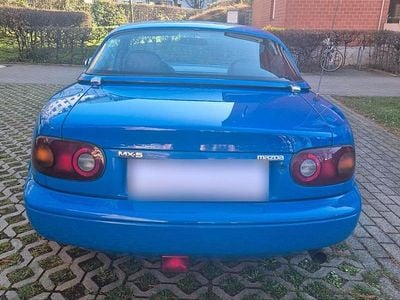 Second-hand Mazda MX5 115 CP (84 kW) 1992 Albastru Cabrio