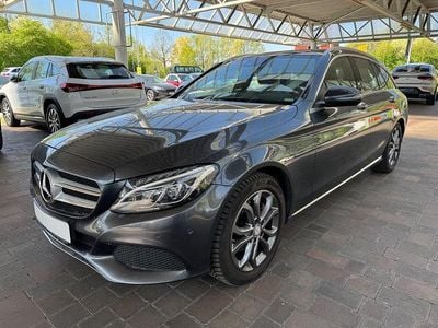 Gebraucht Mercedes C220 Avantgarde 170 PS (125 kW) 2016 Grau Limousine