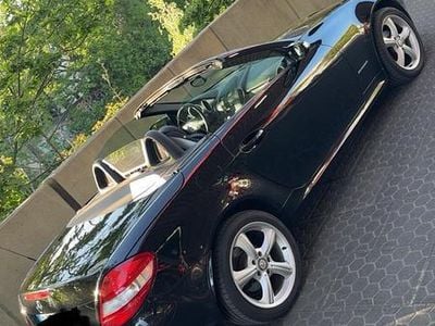 Gebraucht Mercedes SLK200 163 PS (119 kW) 2007 Schwarz Cabrio