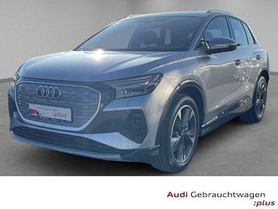 Usado Audi Q4 e-tron Comfort 210 kW (286 HP) 2025 Prateado SUV