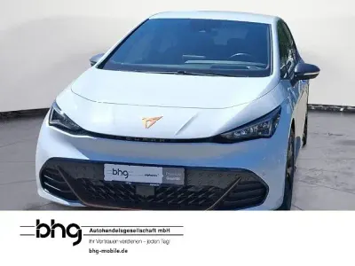 Second-hand Cupra Born e-Boost 169 kW (231 CP) 2025 Alb Hatchback