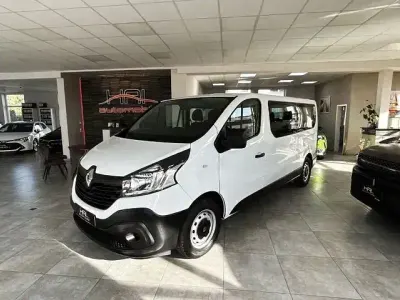 Gebraucht Renault Trafic 121 PS (88 kW) 2019 Weiß Van / Kleinbus