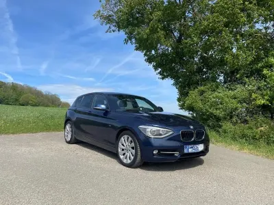 Gebraucht BMW 118 Sport Line 143 PS (105 kW) 2013 Blau Kleinwagen