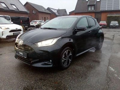 Neu Toyota Yaris Comfort 116 PS (85 kW) 2026 Schwarz Kleinwagen